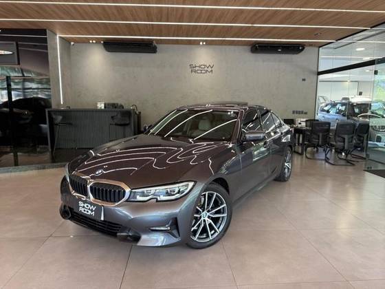 BMW 320i 2.0 16V TURBO GASOLINA SPORT GP AUTOMÁTICO BMW 320i 2.0 16V TURBO GASOLINA SPORT GP AUTOMÁTICO